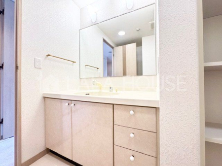 �Q�n������s�h�� �̒��Ã}���V�����̐��ʑ�E���ʏ�