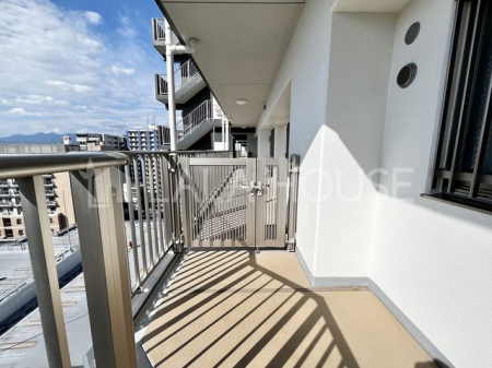 QnsA41-2̒Ã}ṼoRj[