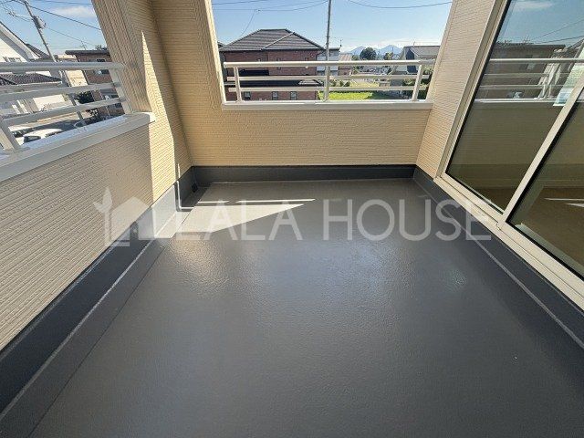 Qns}꒬ ̐VzˌẴoRj[