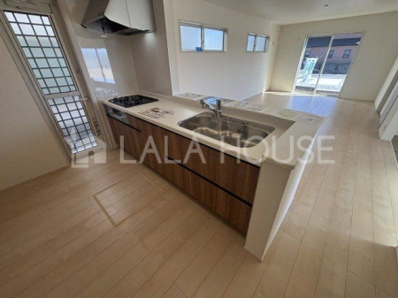 Qns}꒬ ̐VzˌẴLb`