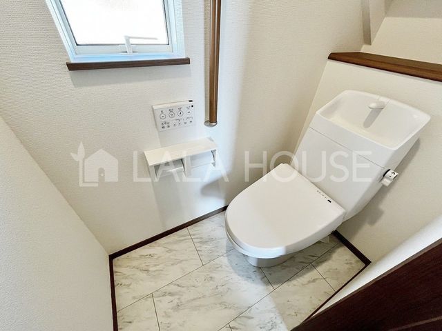 �Q�n������s�����쒬 �̐V�z��ˌ��Ẵg�C��