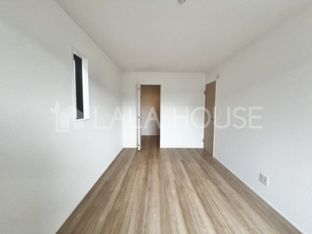 Qns㒬4ڂ̐VzˌĂ̂̑