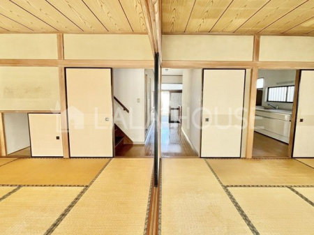 �Q�n������s��쒬 �̒��È�ˌ��Ă̘a��