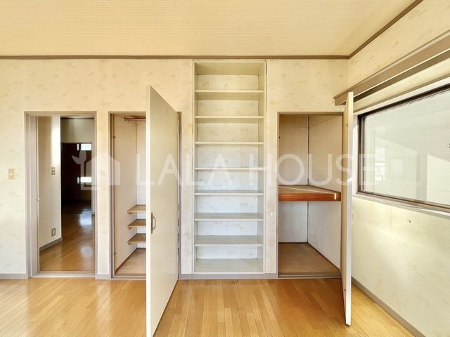 �Q�n������s��쒬 �̒��È�ˌ��Ă̎��[