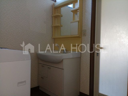 Qnsۓnc ̒ÈˌĂ̐ʑEʏ