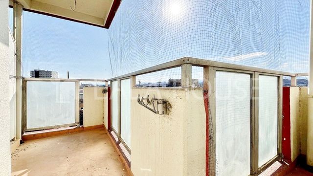 �Q�n������s�쒬4-4�̒��Ã}���V�����̃o���R�j�[