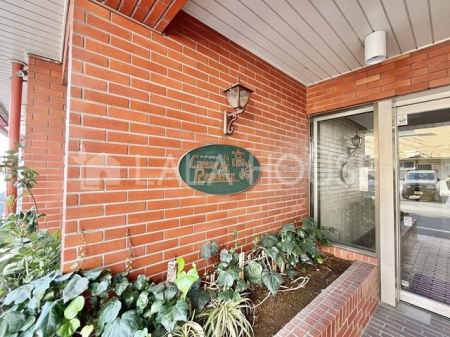 �Q�n������s�쒬4-4�̒��Ã}���V�����̃G���g�����X