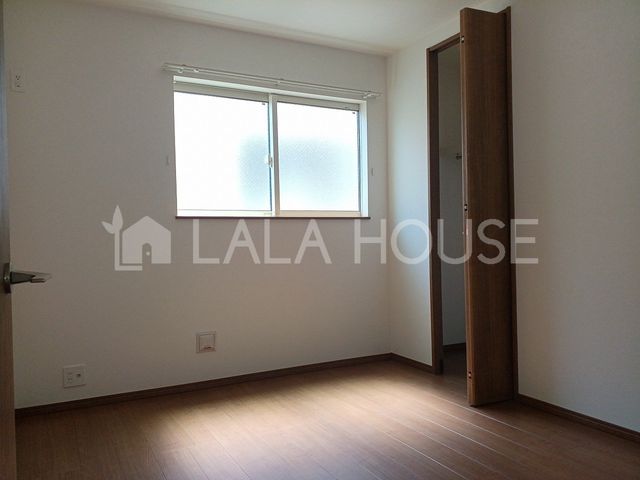 QnOs\1ڂ̐VzˌĂ̂̑