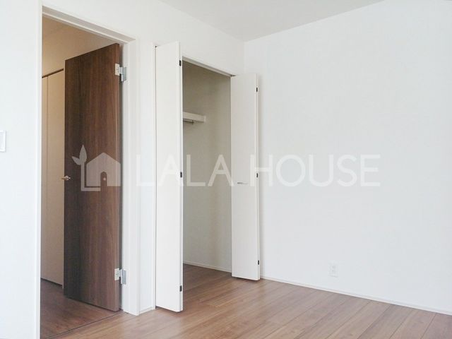 �Q�n���O���s������3���ڂ̐V�z��ˌ��Ă̎��[