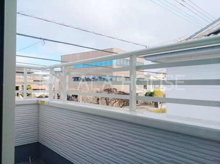 �Q�n���O���s������3���ڂ̐V�z��ˌ��Ẵo���R�j�[