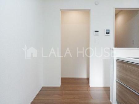 �Q�n���O���s������3���ڂ̐V�z��ˌ��ẴL�b�`��