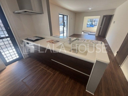 Qnsђ˒ ̐VzˌẴrO