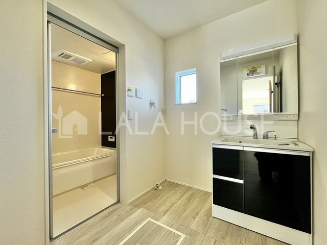 Qns| ̐VzˌĂ̐ʑEʏ