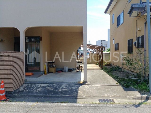 QnOs4ڂ̒ÈˌẲ摜