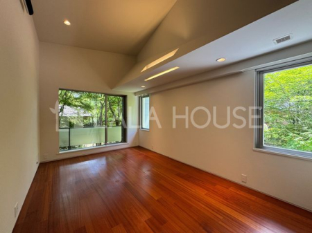 쌧kvSy򒬑厚q ̒ÈˌĂ̗