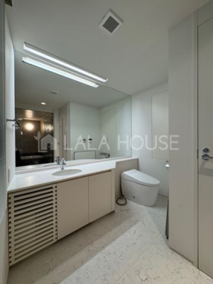 쌧kvSy򒬑厚q ̒ÈˌĂ̐ʑEʏ