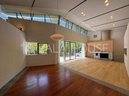 쌧kvSy򒬑厚q ̒ÈˌẴrO