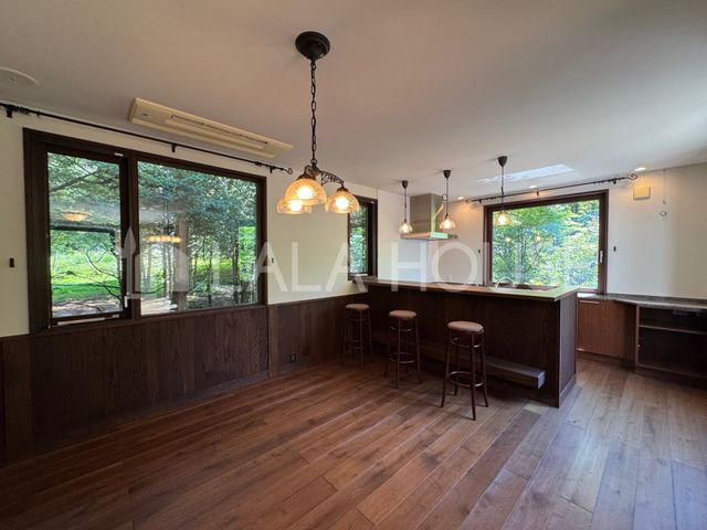 쌧kvSy򒬑厚q ̒ÈˌĂ̂̑