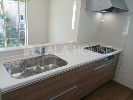 QnOs铌4ڂ̐VzˌẴLb`