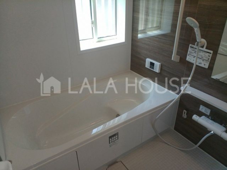 QnOs铌4ڂ̐VzˌĂ̗