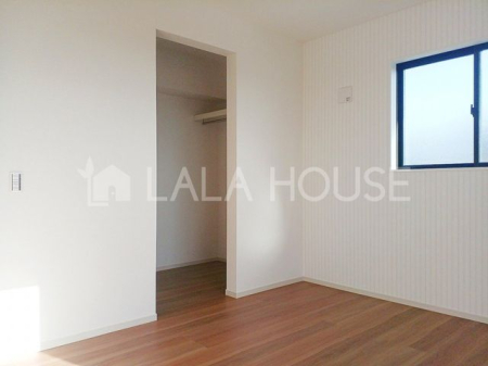 �Q�n���O���s���q��4���ڂ̐V�z��ˌ��Ă̂��̑�����