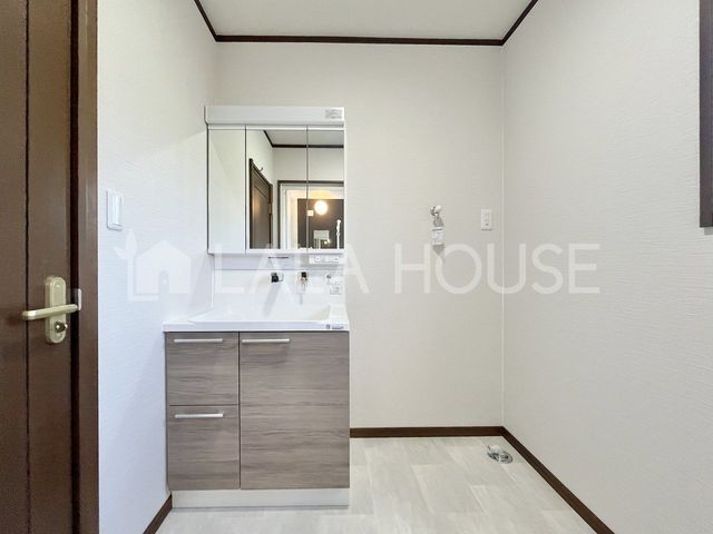 �Q�n������s�������� �̒��È�ˌ��Ă̐��ʑ�E���ʏ�