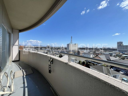 �Q�n������s���L�� �̒��Ã}���V�����̃o���R�j�[