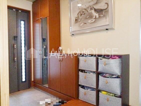 �Q�n�������s�H�Ԃ݂̂肪�u �̒��È�ˌ��Ă̌���