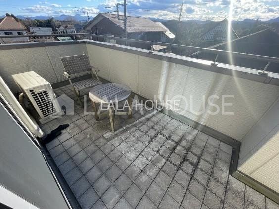 QnsHԂ݂̂肪u ̒ÈˌẴoRj[