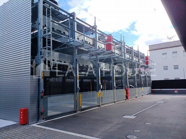 �Q�n������s�h�� �̒��Ã}���V�����̒��ԏ�