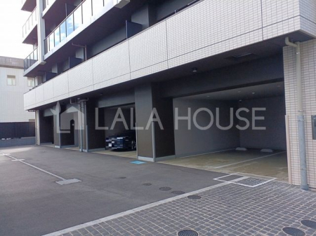 �Q�n������s�h�� �̒��Ã}���V�����̒��ԏ�