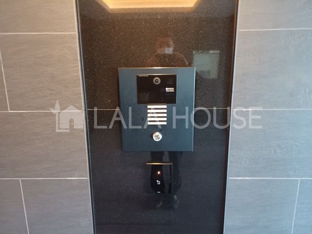 �Q�n������s�h�� �̒��Ã}���V�����̃G���g�����X