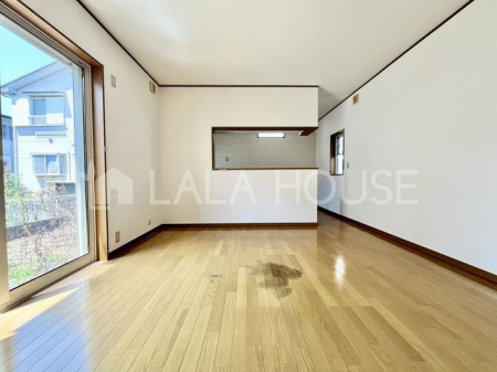 �Q�n������s���蒬 �̒��È�ˌ��Ẵ��r���O