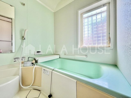 �Q�n������s���蒬 �̒��È�ˌ��Ă̗���