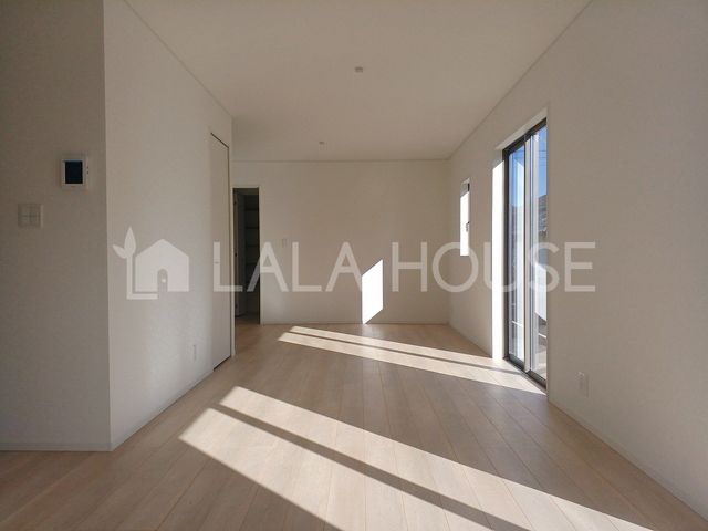 �Q�n������s���������� �̐V�z��ˌ��Ẵ��r���O