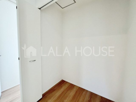 �Q�n������s���V�钬 �̐V�z��ˌ��Ă̎��[