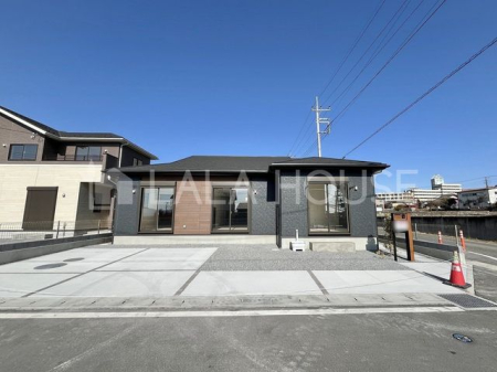 �Q�n������s��������� �̐V�z��ˌ��Ă̌��n�O�ώʐ^