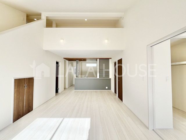 �Q�n������s��������� �̐V�z��ˌ��Ẵ��r���O