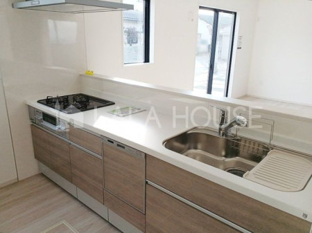 �Q�n���x���s�����s �̐V�z��ˌ��ẴL�b�`��