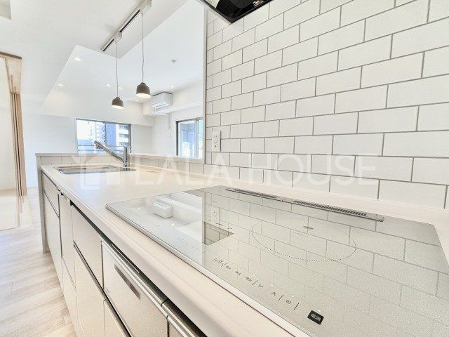 �Q�n������s�A����41-2�̒��Ã}���V�����̃L�b�`��