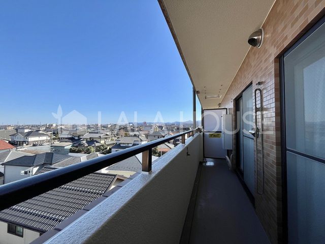 �Q�n������s���֒�235-5�̒��Ã}���V�����̃o���R�j�[