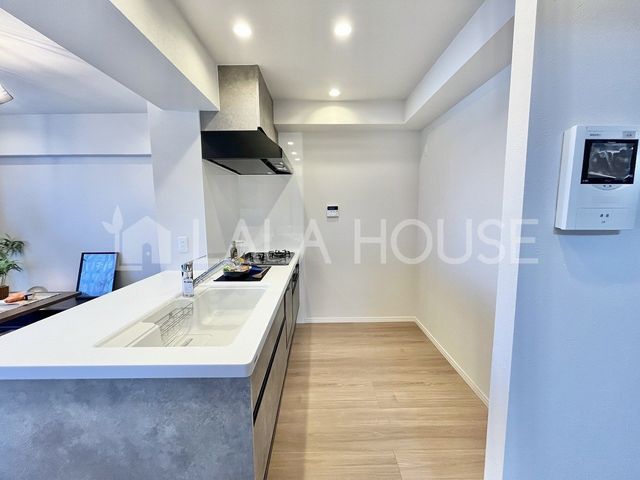 �Q�n������s���֒�235-5�̒��Ã}���V�����̃L�b�`��