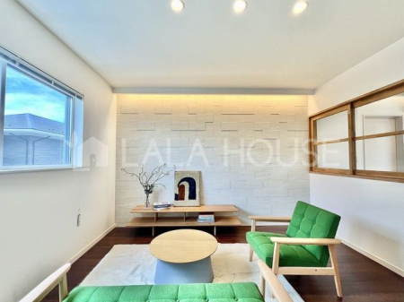 �Q�n������s���V�钬 �̒��È�ˌ��Ẵ��r���O