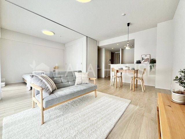 �Q�n������s�Ñ���47-1�̒��Ã}���V�����̃��r���O