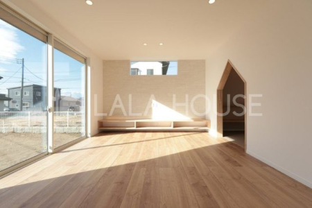 �Q�n������s������ �̐V�z��ˌ��Ẵ��r���O