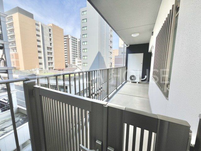 �Q�n������s�A����41-2�̒��Ã}���V�����̌���