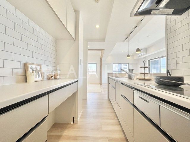 �Q�n������s�A����41-2�̒��Ã}���V�����̃L�b�`��