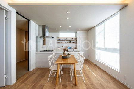 �Q�n������s��a�c�� �̐V�z��ˌ��Ẵ��r���O