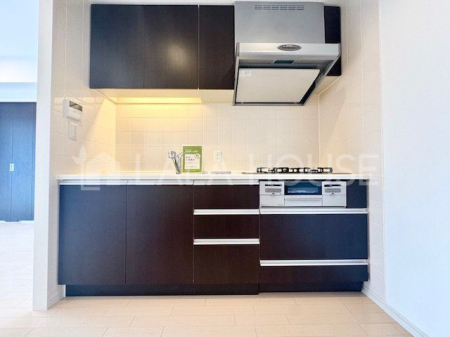 �Q�n���O���s��蒬2���ڂ̒��Ã}���V�����̃L�b�`��