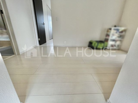 �Q�n������s�g�䒬�ЎR �̒��È�ˌ��Ă̂��̑�����